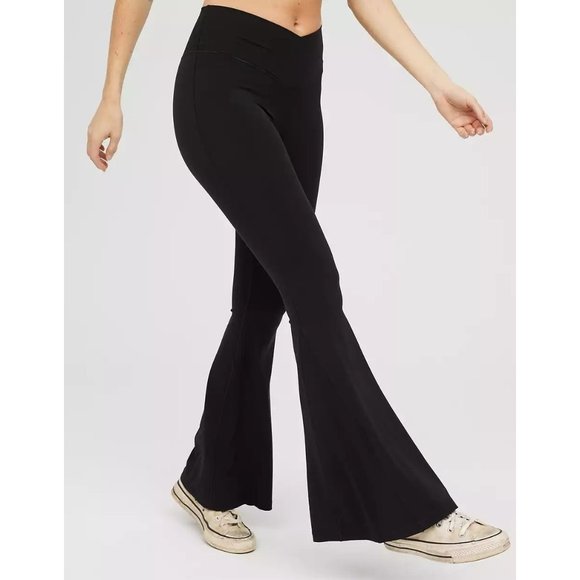 aerie Pants - OFFLINE By Aerie Real Me High Waisted Crossover Rib Super Flare Legging black XS
